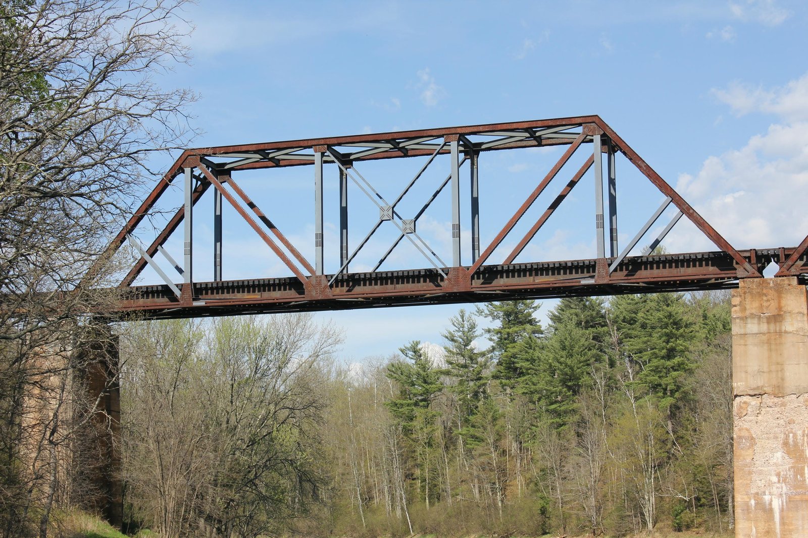 North span